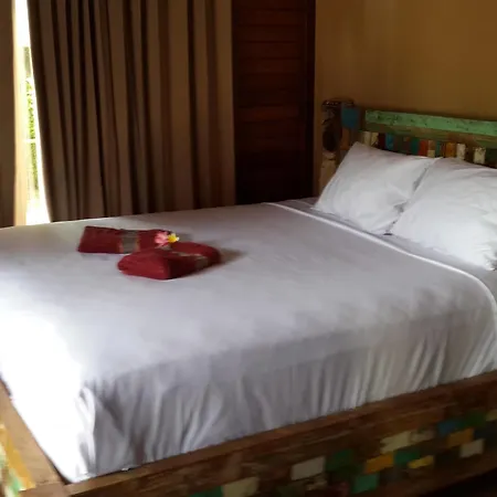 Jennys Place Ceningan Hotel